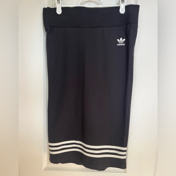 Adidas pencil skirt-midi length-elastic waistband-back slit, high waisted - Picture 12 of 13